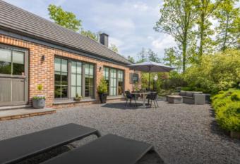 Levasion nature has rooms with a private hot tub