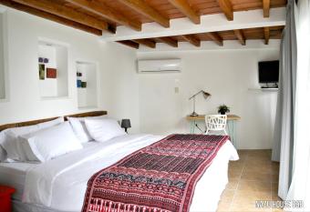 Iguanazu Bed & Breakfast has Balcony rooms