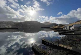 Pauli   s Boathouse has Balcony rooms