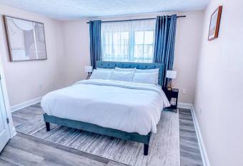 Entire Home in Christiansburg!Minutes to I-81 & VT allows 18 year olds to book a room