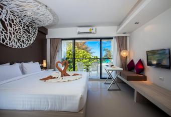 Coral Inn allows 18 year olds to book a room