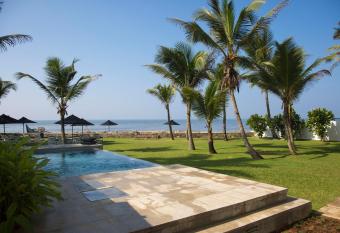 Arabella on Boossa has Balcony rooms