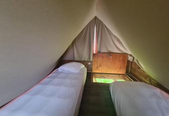 Maison Pouligny-Notre-Dame, 2 pi  ces, 2 personnes - FR-1-591-404 has Balcony rooms