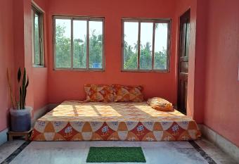 Sarala Bhawan has Smoking/Balcony rooms