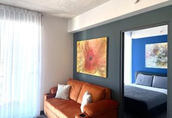 Stylish apartment with A/C San Jos   has Balcony rooms