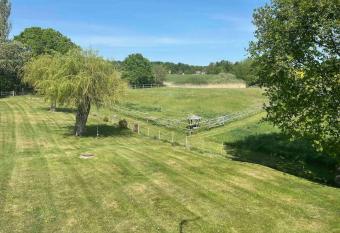 Lejlighed p   landet allows 18 year olds to book a room