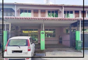 Ling s Homestay G.sibu has Balcony rooms