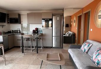 35m2 Sea View Flat with 20 m2 Terrace has Balcony rooms