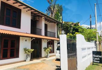 Tamaro Beach Resort has Balcony rooms