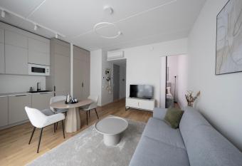 Bob W P  rnu allows 18 year olds to book a room