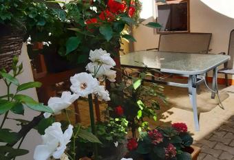 U pan   mal    ky has Balcony rooms