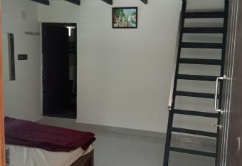 Kund estate stay has rooms with a private hot tub