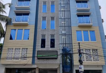 Hotel Hill Ambassador has Balcony rooms