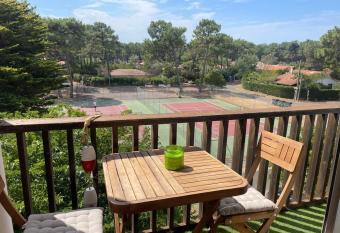 Studio lumineux Mimizan Plage entre Plage et For  t has Balcony rooms