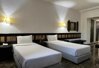 Ourida Urban Hotel Rabat allows 18 year olds to book a room