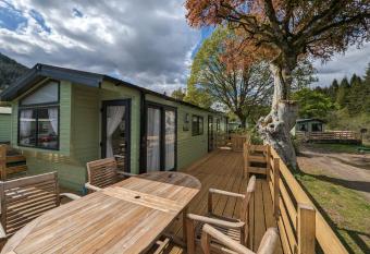 The Castleton 20 has Balcony rooms