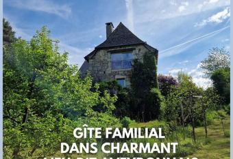 La Fontaine d Aubrac has Balcony rooms