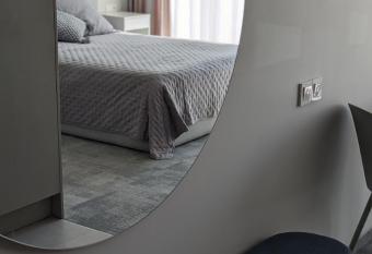 Studio Comfort allows 18 year olds to book a room