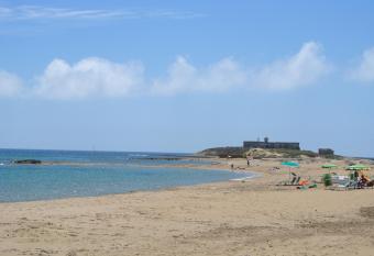 Casaisolacorrenti Giliberto has Balcony rooms