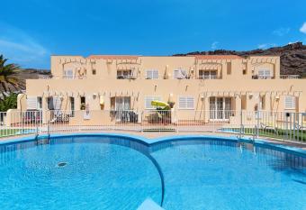 Los Mangueros Suite 4 has Balcony rooms