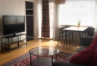 Central apartment has Balcony rooms