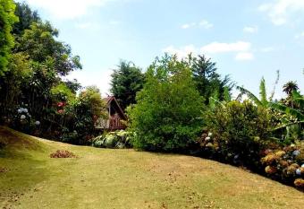 Relax Mountain Monta  a de descanso has Balcony rooms