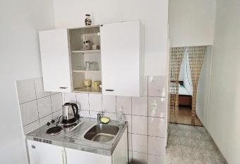 Relax Apartments has Balcony rooms