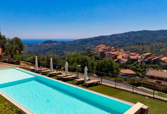 Gloria del Mare - swimming pool with nice sea view has Balcony rooms