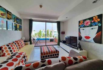 Las Tortugas, Cozy condominium on Khao Tao beach, Hua Hin has Balcony rooms