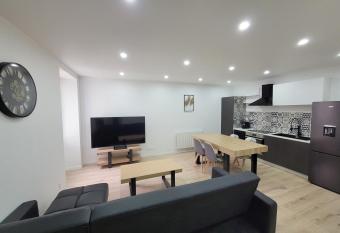 Your Ultimate Comfort Stay! has Balcony rooms