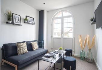 Villa Mariska, proche de la mer has Balcony rooms