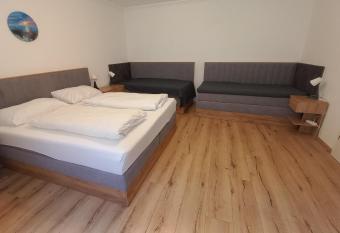 Chill & Relax Apartments Purbach has Balcony rooms