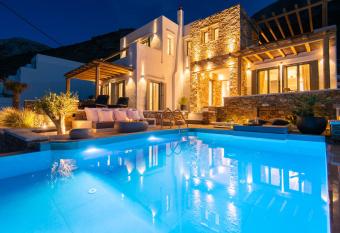 VILLA DIMAR SIFNOS has Balcony rooms