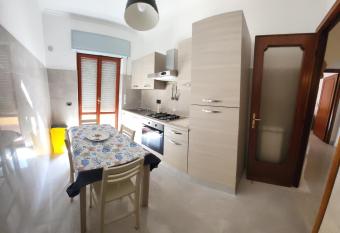 Casa Elena has Balcony rooms