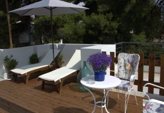 Pepi s room allows 18 year olds to book a room