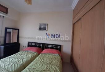 MALABATA PLAGE has rooms with a private hot tub