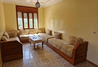 Large Family Apartment by Beach & center of town has Balcony rooms