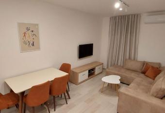 Biser Apartmani allows 18 year olds to book a room