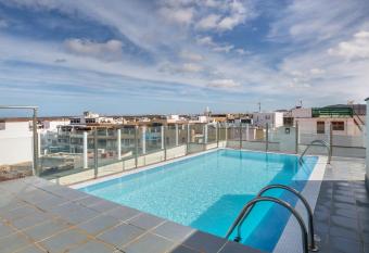 Casa Yerida has Balcony rooms
