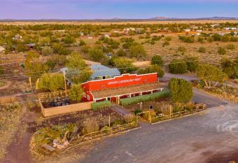 Grand Canyon Ranch - Sleeps 22 - 2 Themed Homes allows 18 year olds to book a room