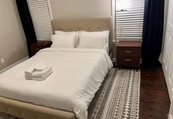 Downtown Private Room allows 18 year olds to book a room