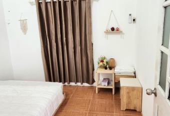 Rio s House has Balcony rooms