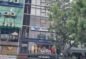 Hotel Prime Inn allows 18 year olds to book a room