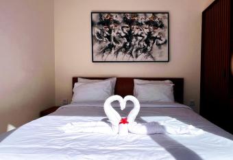 Villa Rice Field Ubud allows 18 year olds to book a room