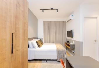 Housi Eco Smart - ECO0404 has Balcony rooms