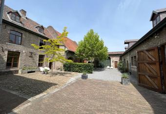 B&B Sjaanderhof has Balcony rooms