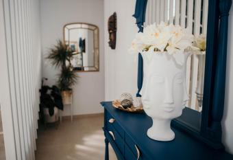 Flowers & Faces Guesthouse allows 18 year olds to book a room