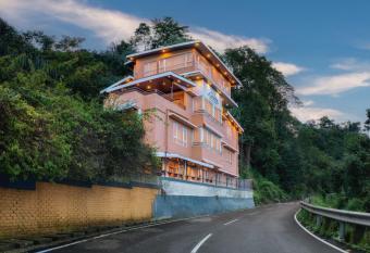 Summit Bougainvillea Tea Resort has Balcony rooms