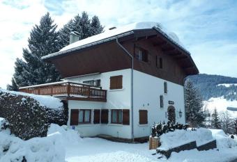 Appartement    Meg  ve au Pied des Pistes ! has Balcony rooms