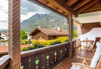 Alpblick Apartment Alpspitze has Balcony rooms